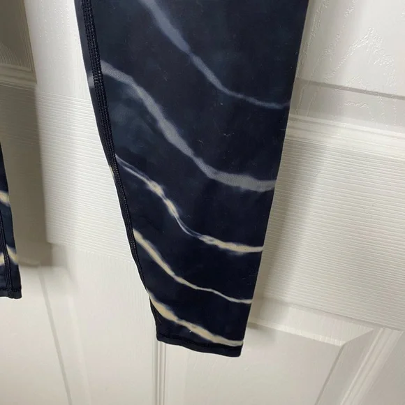 Glyder Black High-Waisted Leggings XS - Picture 3 of 8